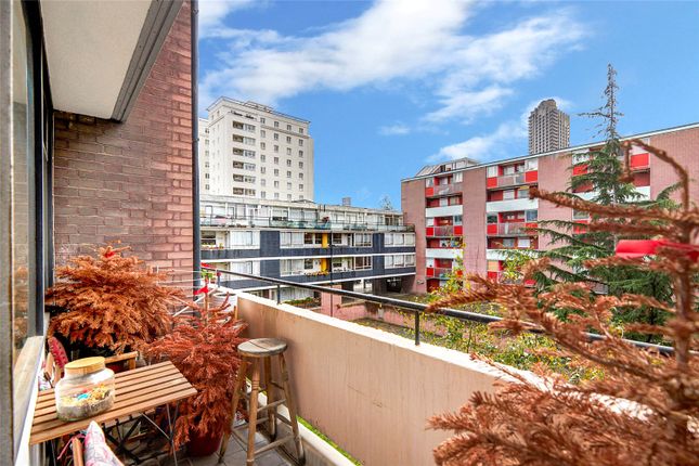 Golden Lane Estate, EC1Y 2 bed apartment for sale