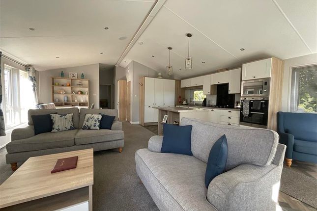 2 bed mobile/park home