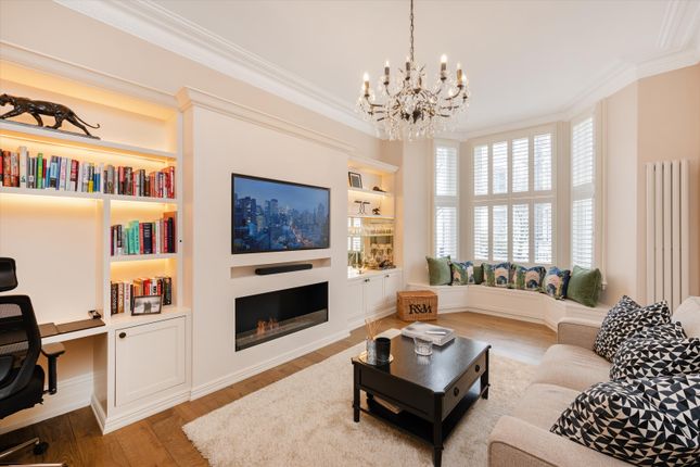 Redcliffe Street, London, SW10 1 bed flat for sale