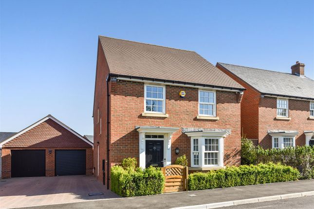 Plant Farm Crescent, Waterlooville 4 bed detached house for sale