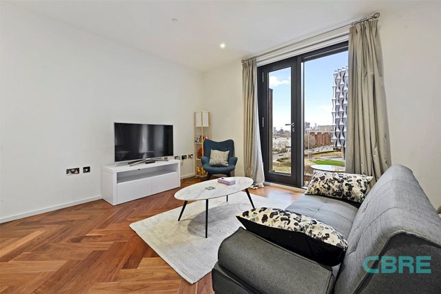 New Union Square, Embassy Gardens, SW11 1 bed apartment for sale