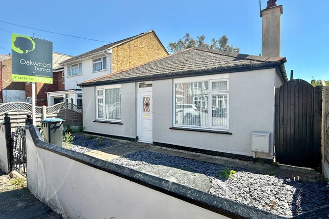 Leslie Avenue, Garlinge, Kent, CT9 2 bed bungalow for sale