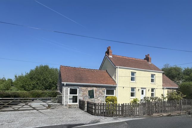 Maesybont, Llanelli 3 bed property with land for sale