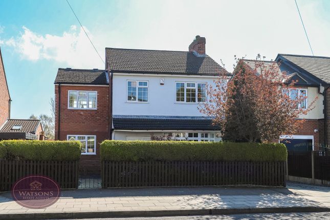 4 bed detached house