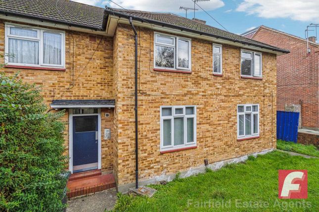 Prestwick Road, South Oxhey 1 bed flat for sale