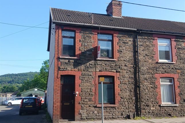 2 bed end terrace house