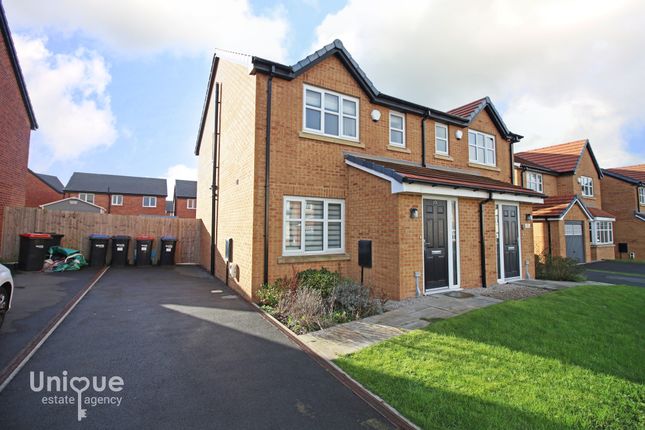 3 bedroom semi-detached house for sale