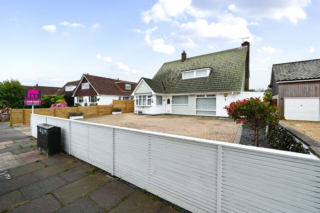 4 bed detached house