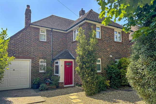 Meadow Way, Littlehampton BN17 3 bed detached house for sale