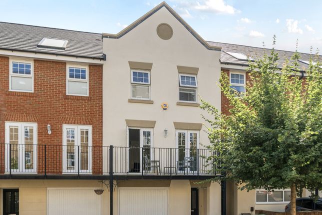 Lescot Place, Bromley 4 bed terraced house for sale