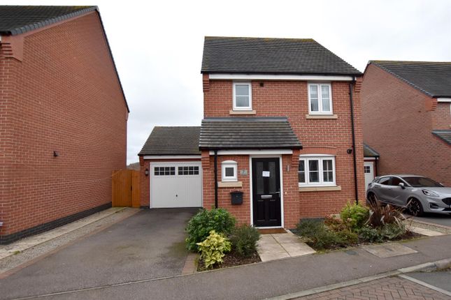 3 bed detached house