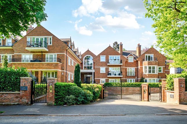 The Villiers, Gower Road, Weybridge... 2 bed flat for sale