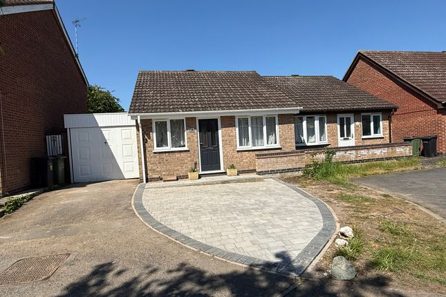Best Close, South Wigston, LE18 2 bed semi