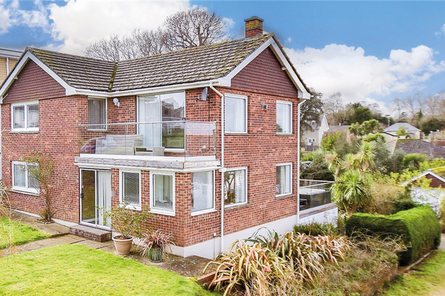 3 bed detached house