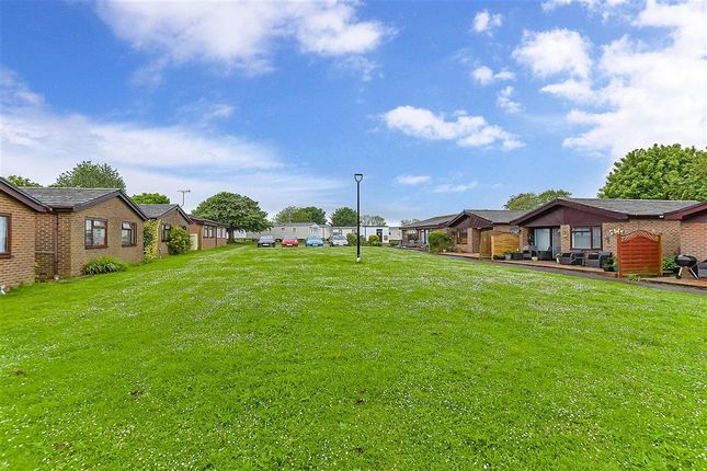 2 bedroom park home for sale