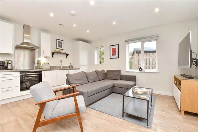 1 bedroom end of terrace house for sale