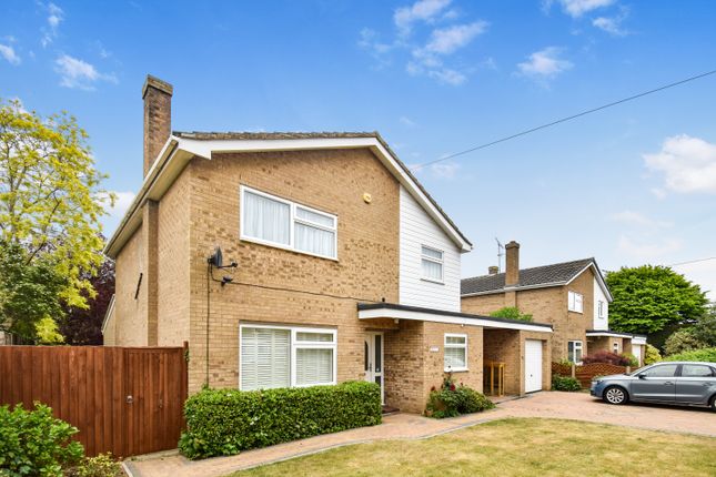 4 bed detached house