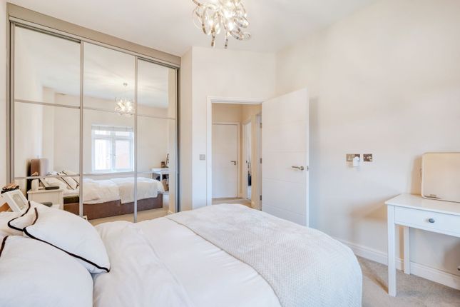 Hestercombe House, 22, Gorcott Lane... 2 bed apartment for sale