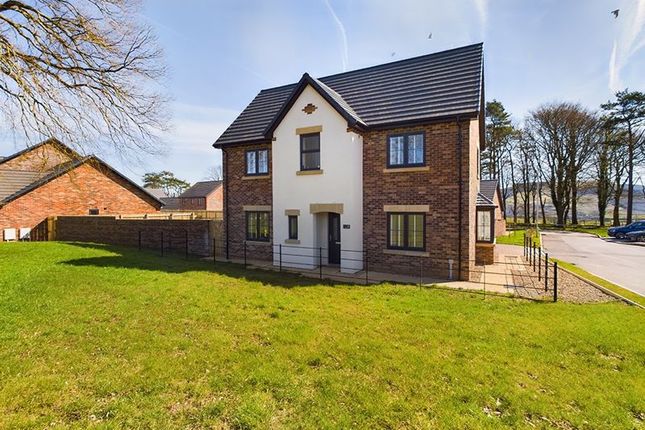 4 bed detached house