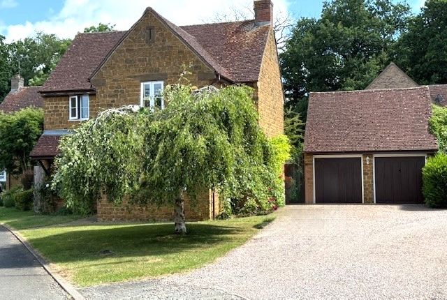 Ironstone Hollow, Hook Norton OX15 4 bed detached house for sale