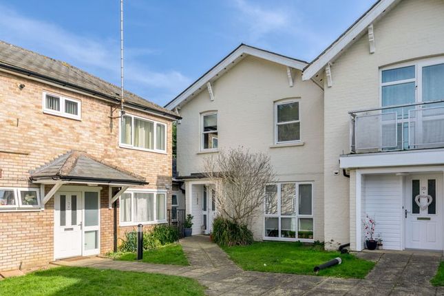 2 bed flat