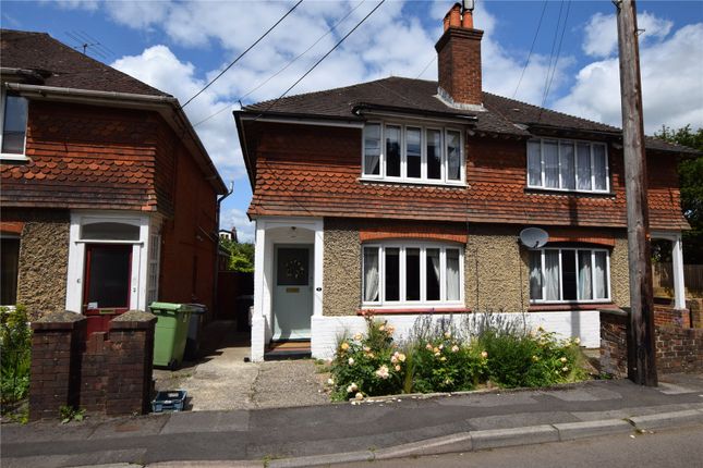 Upper Grove Road, Alton, Hampshire, GU34 2 bed semi