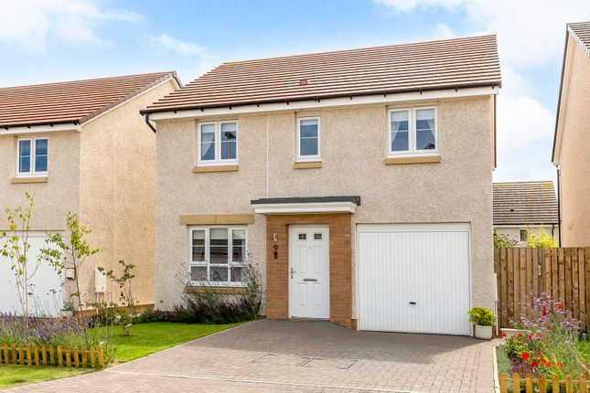 9 Strawberry Punnet, Ormiston, East... 4 bed detached house for sale