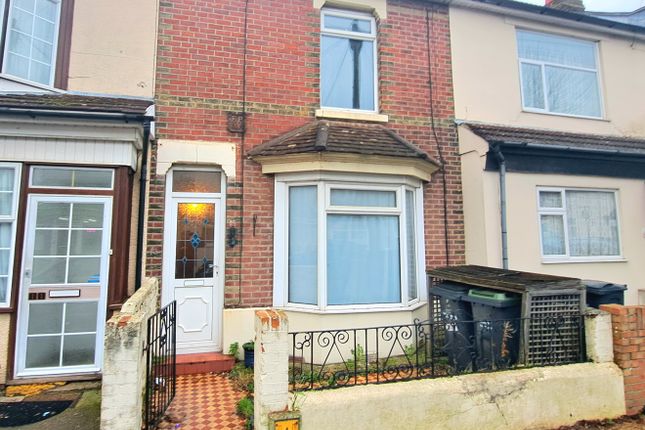 Whitworth Road, Gosport PO12 2 bed terraced house for sale