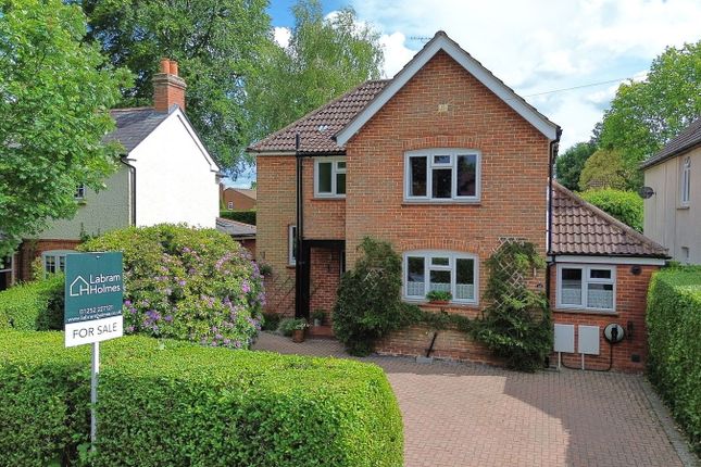 Albany Road, Fleet GU51 3 bed detached house for sale