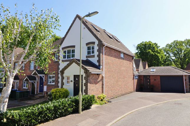 4 bedroom end of terrace house for sale