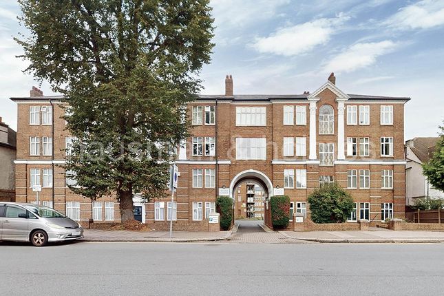 Eagle Lodge, NW11 2 bed flat for sale