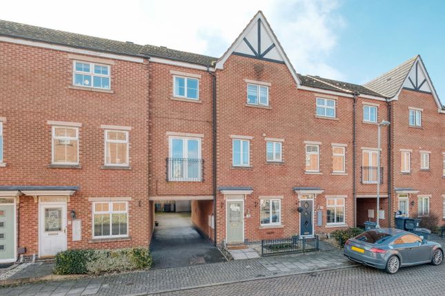 William Road, Northfield, Birmingham... 4 bed townhouse for sale