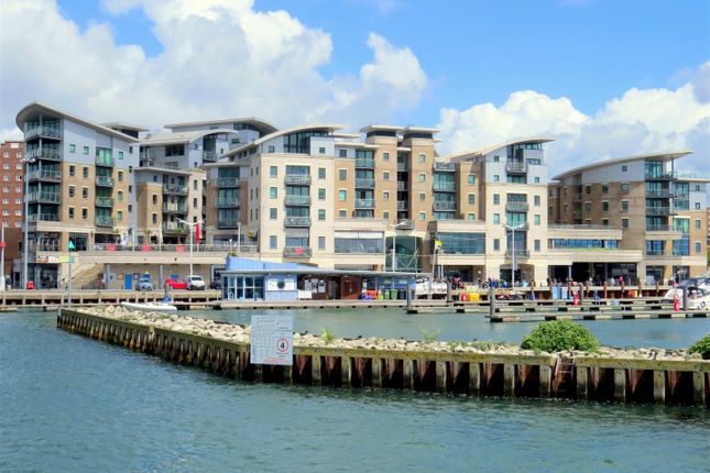 Dolphin Quays, The Quay, Poole 2 bed apartment for sale