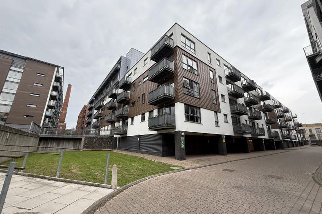 1 bed flat