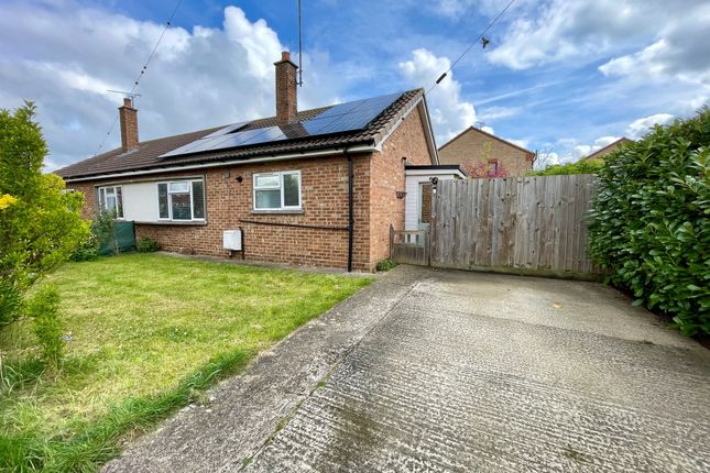 2 bedroom semi-detached bungalow for sale