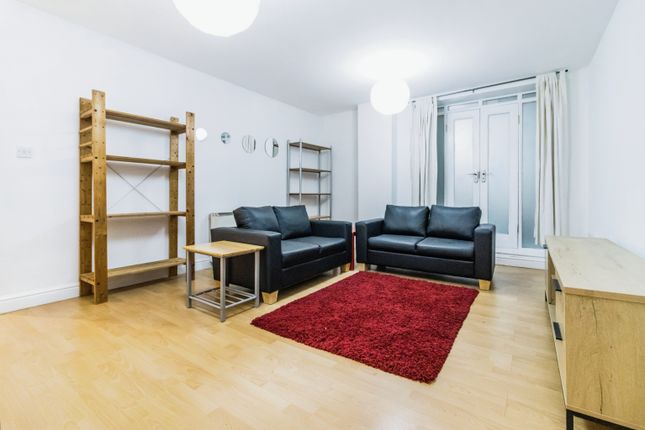 Whitworth Street, Manchester M1 2 bed apartment for sale