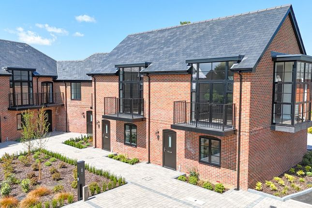 Connaught Place, Brockenhurst, SO42 2 bed terraced house for sale