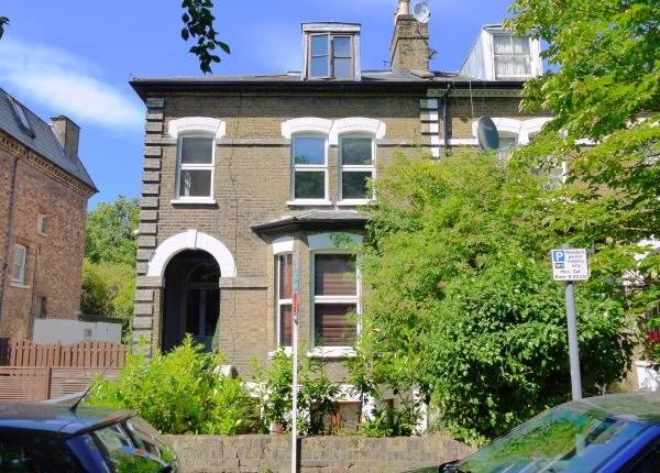 Trinity Road, London N22 3 bed flat for sale