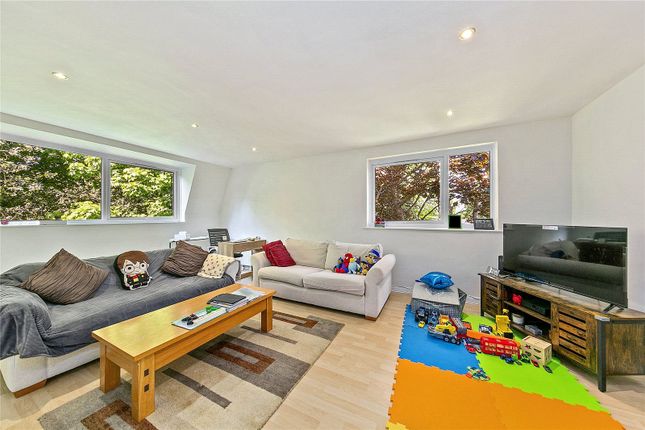 2 bed flat