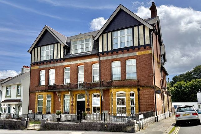 Milehouse Road, Milehouse, Plymouth.... 3 bed flat for sale