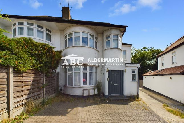 Endersleigh Gardens, London 1 bed apartment for sale