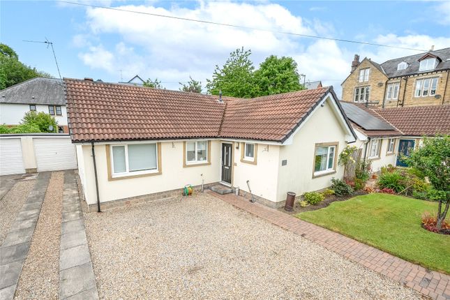 Greyshiels Close, Leeds, West Yorkshire 3 bed bungalow for sale