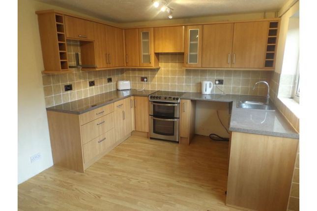 3 bed semi-detached house