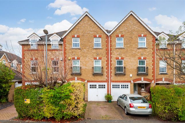 Offley Place, Isleworth 4 bed terraced house for sale