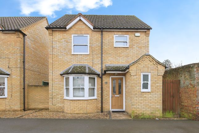 3 bed detached house