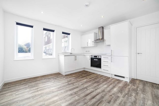 Lodge Road, Wallington 1 bed apartment for sale
