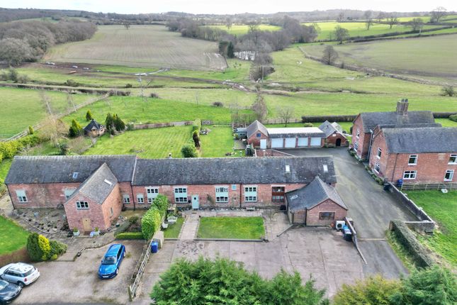 Newcastle Road, Oaklands Farm, TF9 4 bed barn conversion for sale