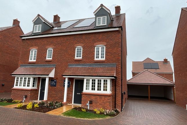 4 bed semi-detached house