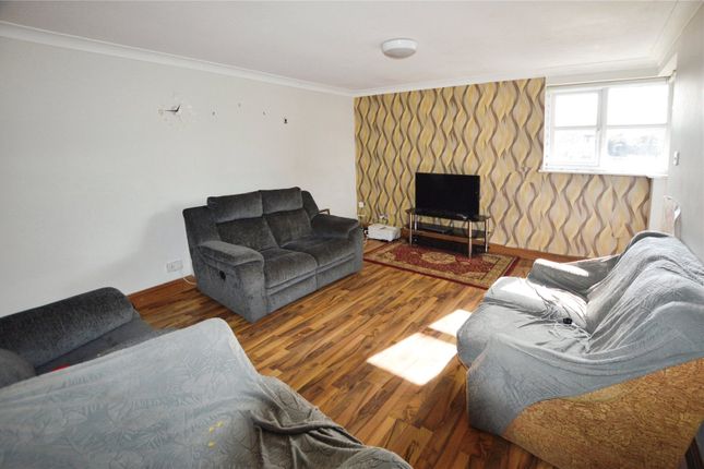 Courtney Park Road, Langdon Hills... 2 bed apartment for sale