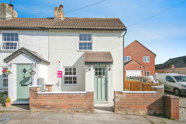 2 bedroom semi-detached house for sale